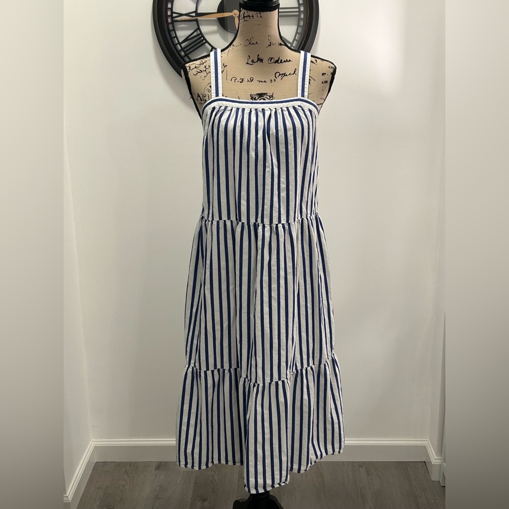 Universal Thread Blue and White Striped Midi Dress